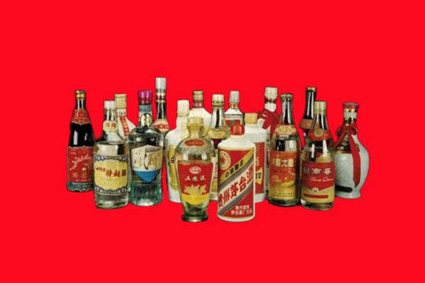 小店区回收十八老酒.jpg
